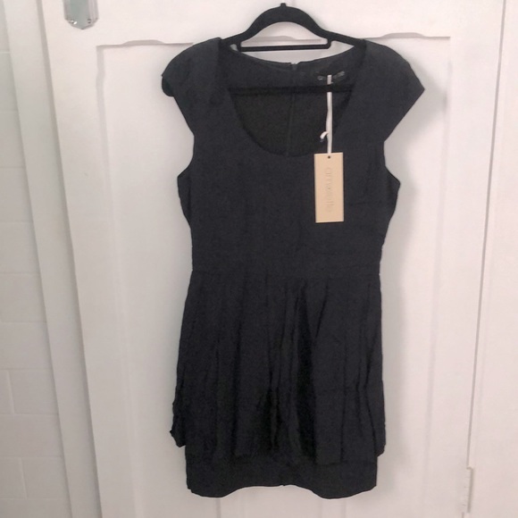 amorette Dresses & Skirts - Amorette Black Dress Size 8